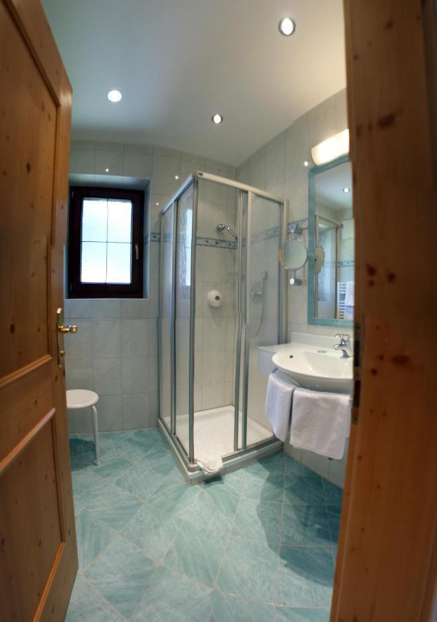 Apparthotel Ederfeld Mayrhofen Zimmer foto